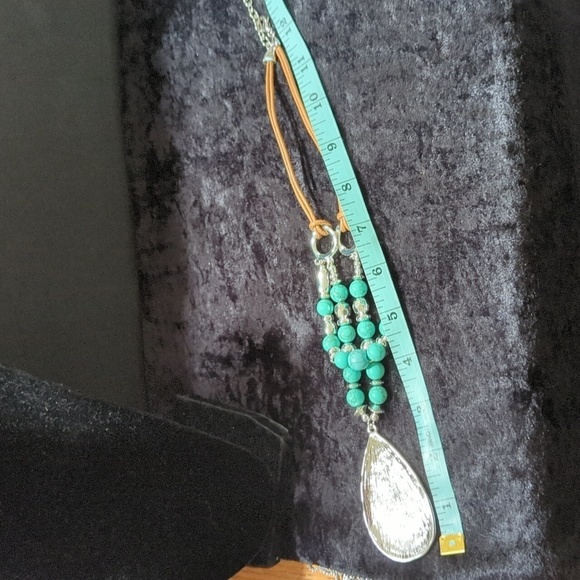 Unmarked Turquoise Color Silver Tone Pendant Adjustable Necklace w/Claw Clasp - Picture 8 of 8